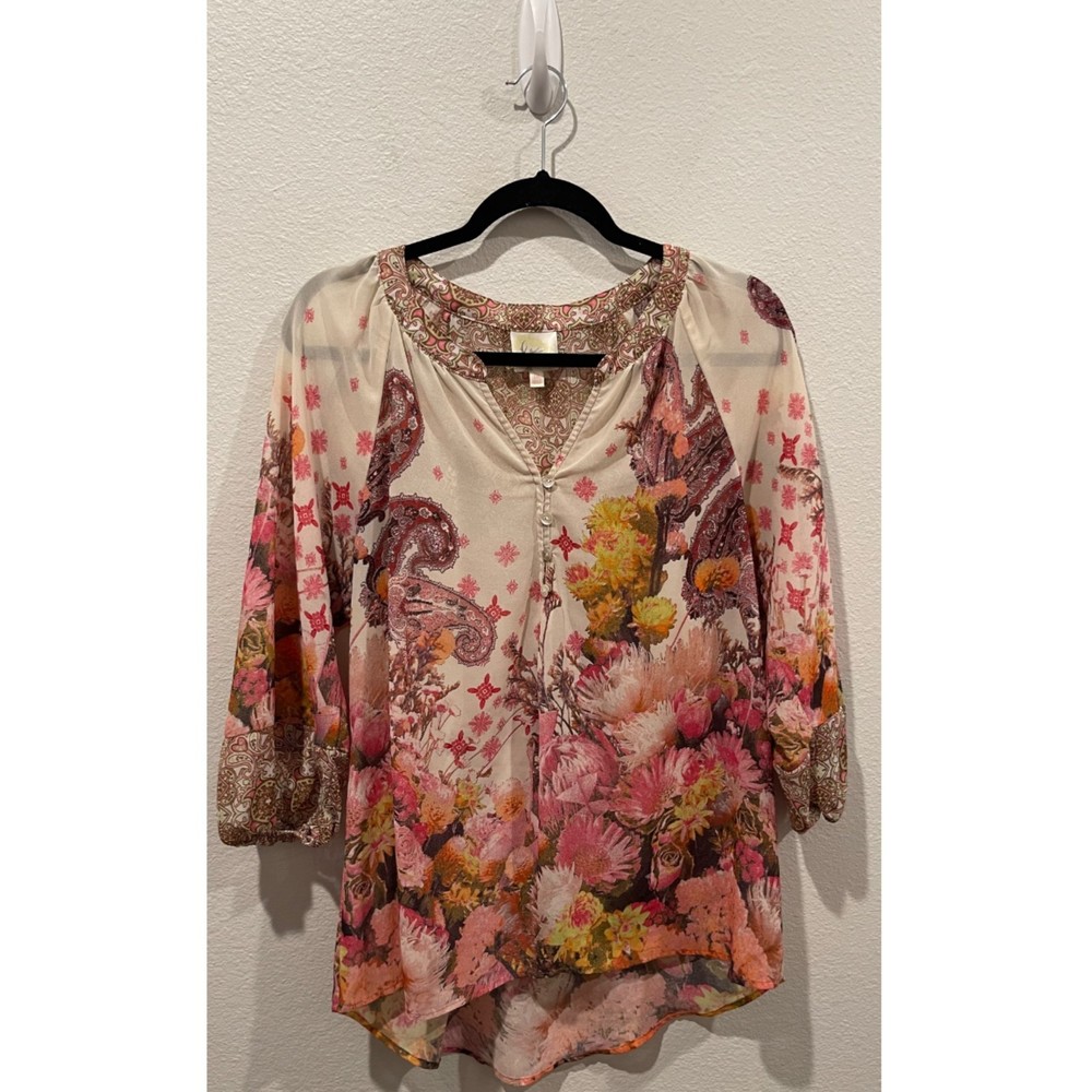 FIG AND FLOWER Sheer 3/4 Sleeve Printed Floral Multicolor Blouse